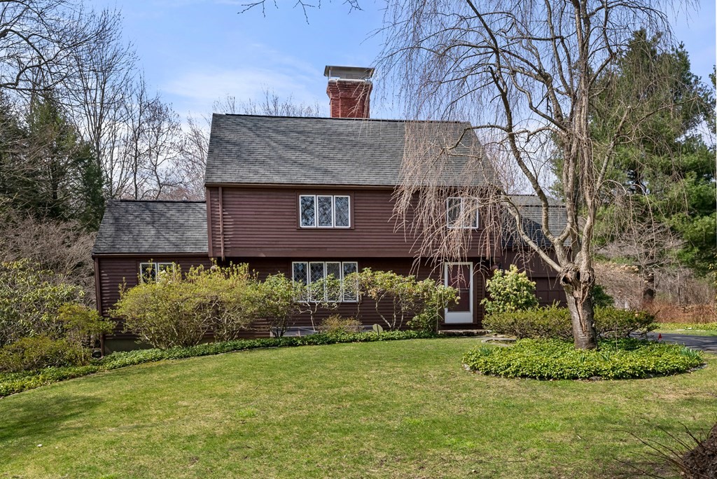 9 Standish Road Wellesley, MA 02481 - Photo 1 of 19