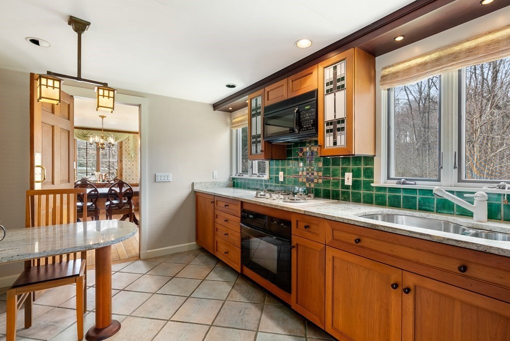 9 Standish Road Wellesley, MA 02481 - Photo 15 of 19