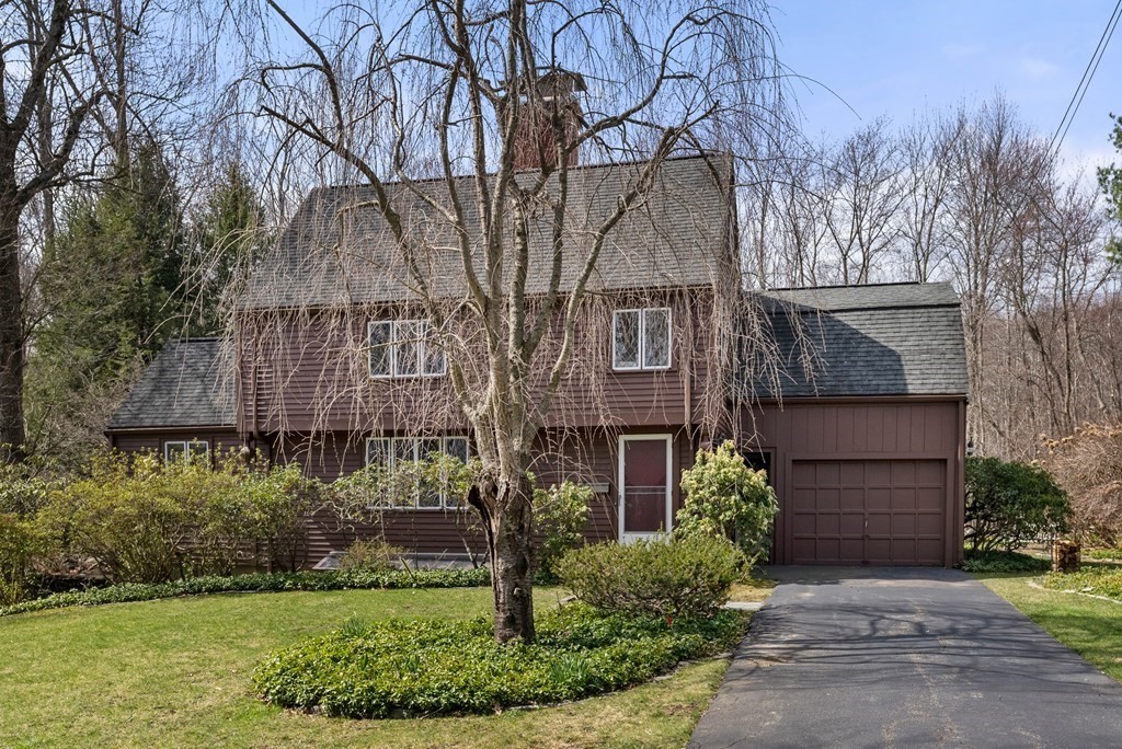 9 Standish Road Wellesley, MA 02481 - Photo 19 of 19