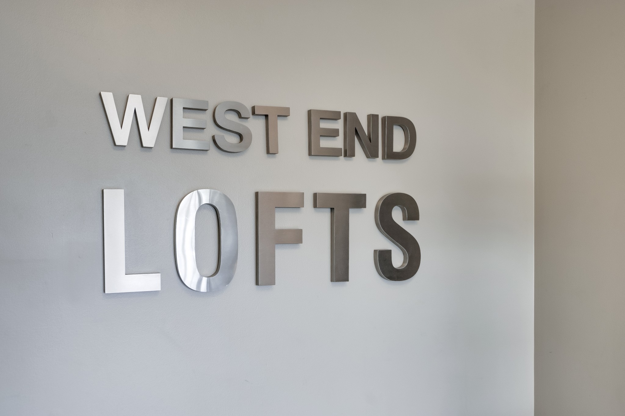 3014 Hedrick Street, Unit 504 Nashville, TN 37203 - Photo 33 of 33 a bathroom with a bathtub and mirror on it