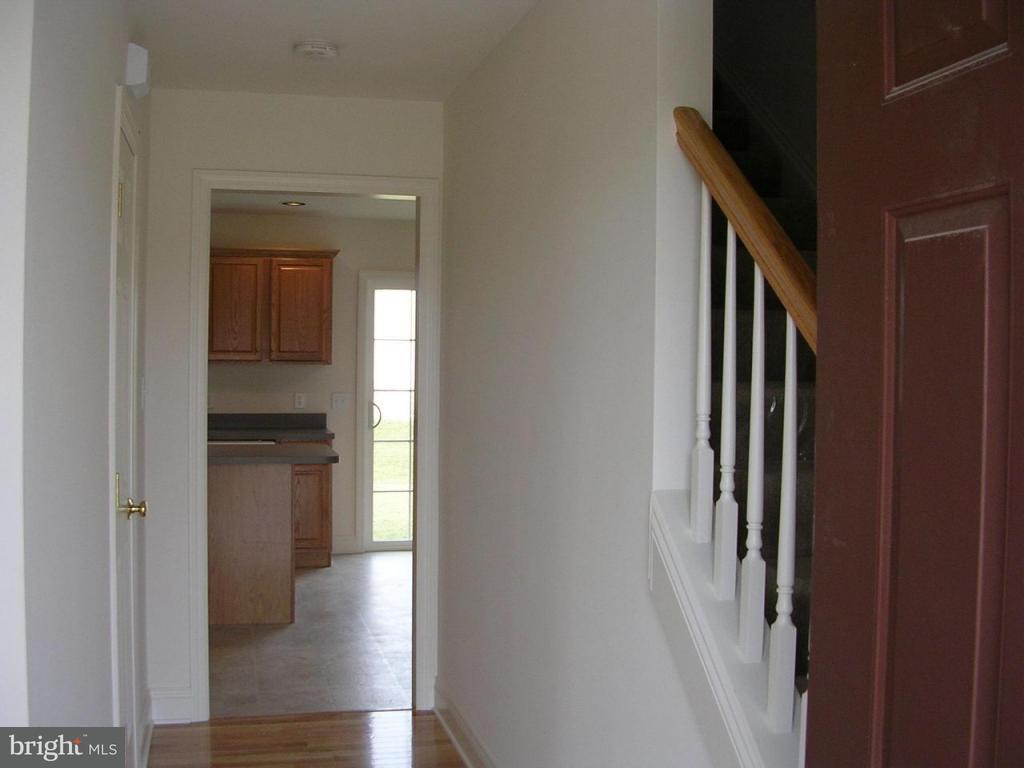 648 Hamaker Road, Unit 70 Manheim, PA 17545 - Photo 5 of 13