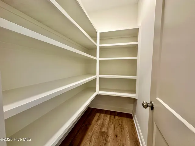 $580,000 | 101 Yorkshire Court, Seven Lakes, NC 27376