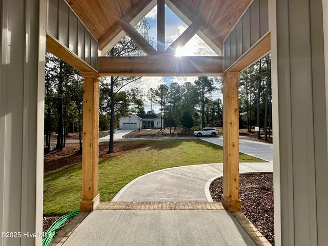 $580,000 | 101 Yorkshire Court, Seven Lakes, NC 27376