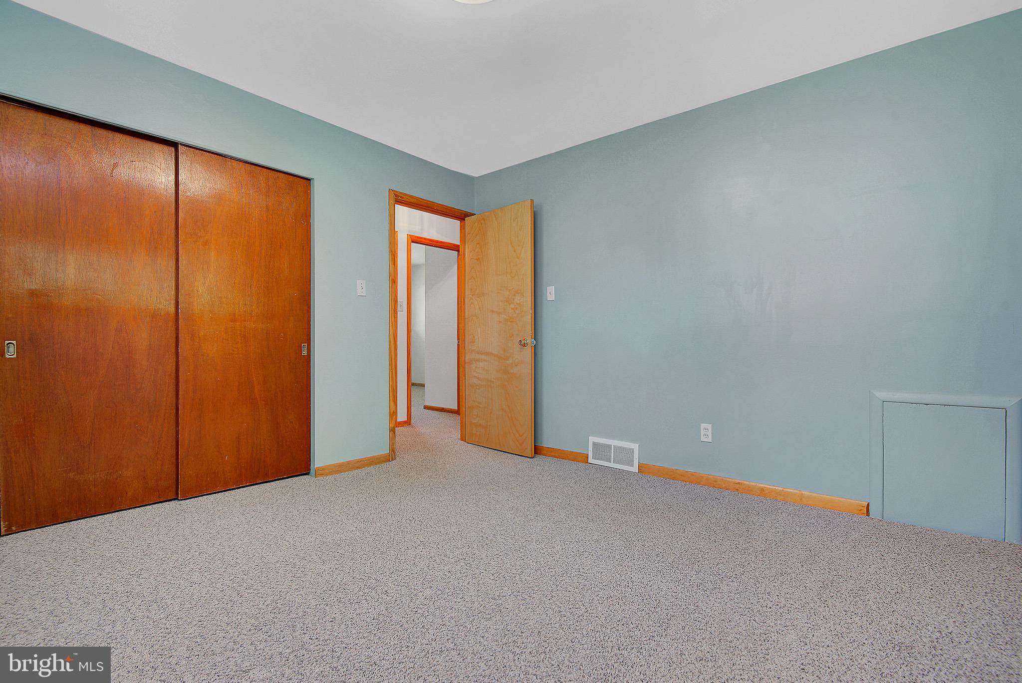 1410 Riegle Road Harrisburg, PA 17112 - Photo 14 of 25 Gallery Image 14