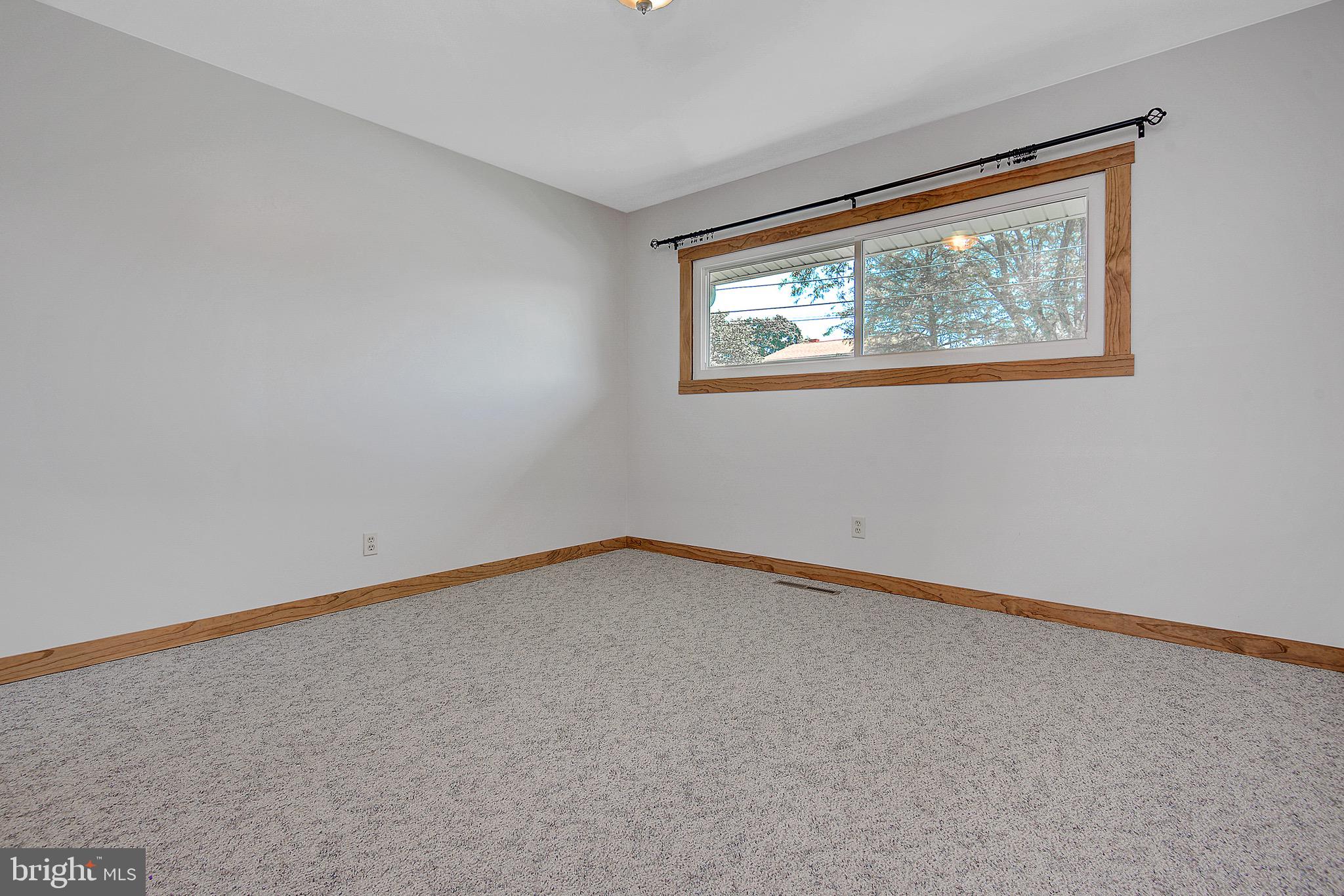 1410 Riegle Road Harrisburg, PA 17112 - Photo 18 of 25 Bedroom