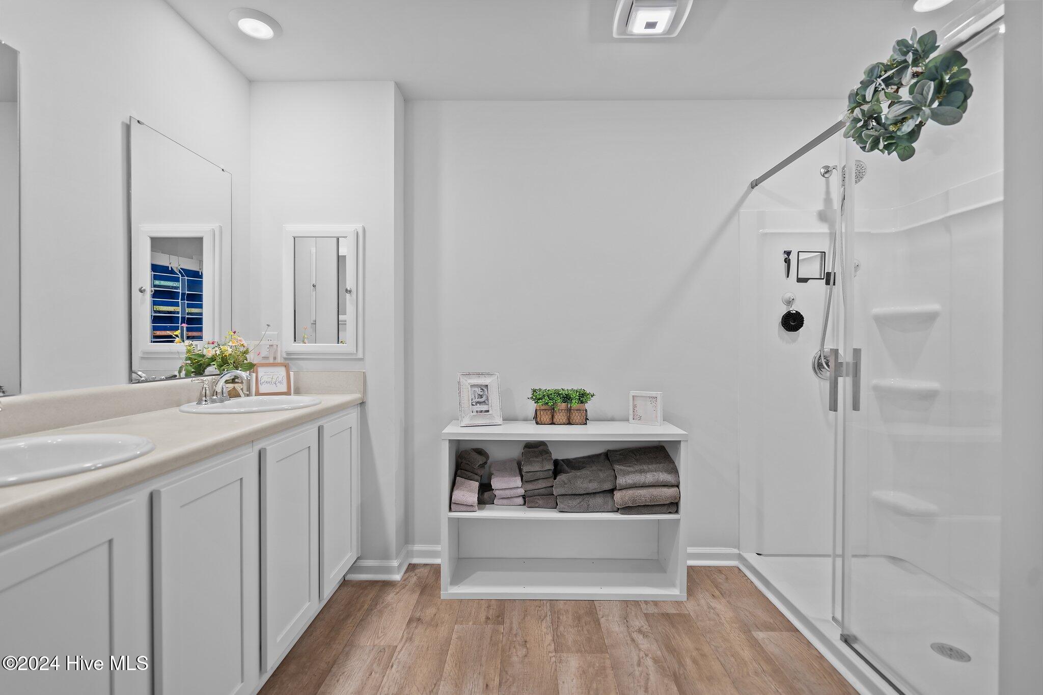 402 Folkstone Road, Unit LOT 71 Holly Ridge, NC 28445 - Photo 31 of 39 Primary Bathroom