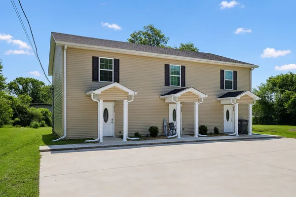 $584,900 | 406 Hedgemont Avenue, Fayetteville, TN 37334