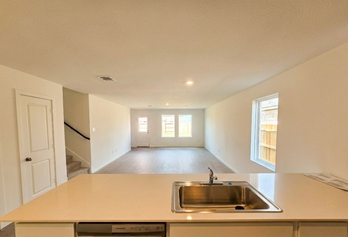 3028 Colusa Rdg Drive Katy, TX 77493 - Photo 5 of 23