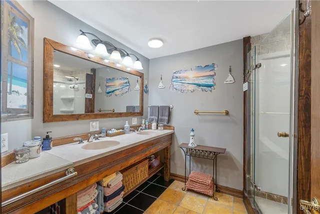 $1,349,000 | 408 21st Avenue, Vienna, NY 13308