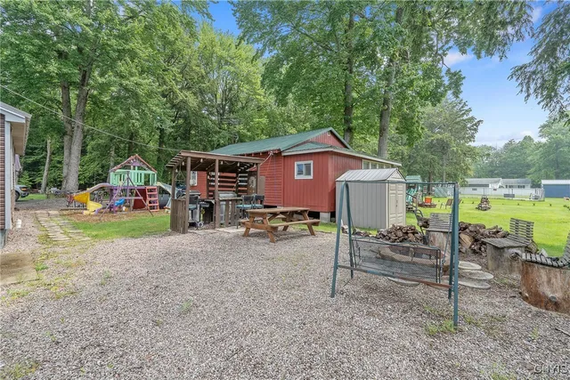 $1,349,000 | 408 21st Avenue, Vienna, NY 13308