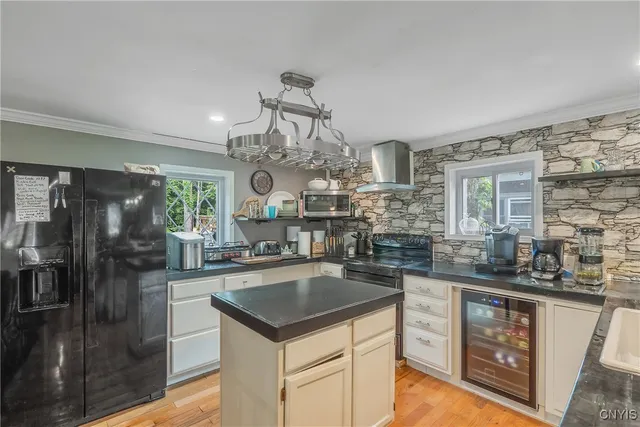 $1,349,000 | 408 21st Avenue, Vienna, NY 13308