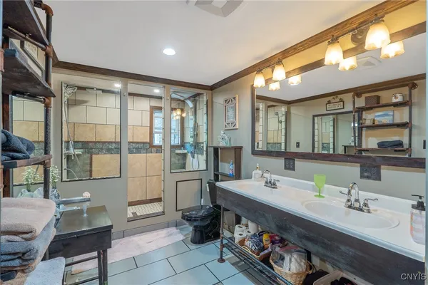 $1,349,000 | 408 21st Avenue, Vienna, NY 13308