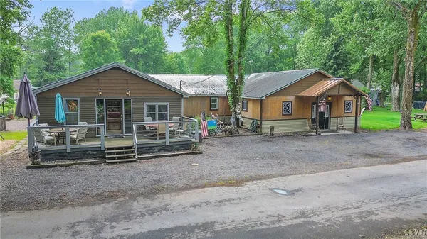 $1,349,000 | 408 21st Avenue, Vienna, NY 13308