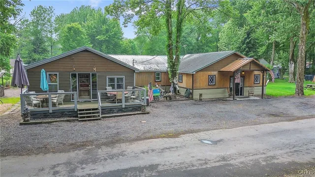 $1,349,000 | 408 21st Avenue, Vienna, NY 13308