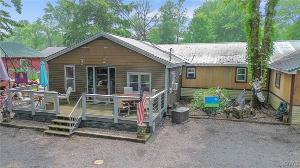 $1,349,000 | 408 21st Avenue, Vienna, NY 13308