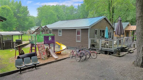 $1,349,000 | 408 21st Avenue, Vienna, NY 13308