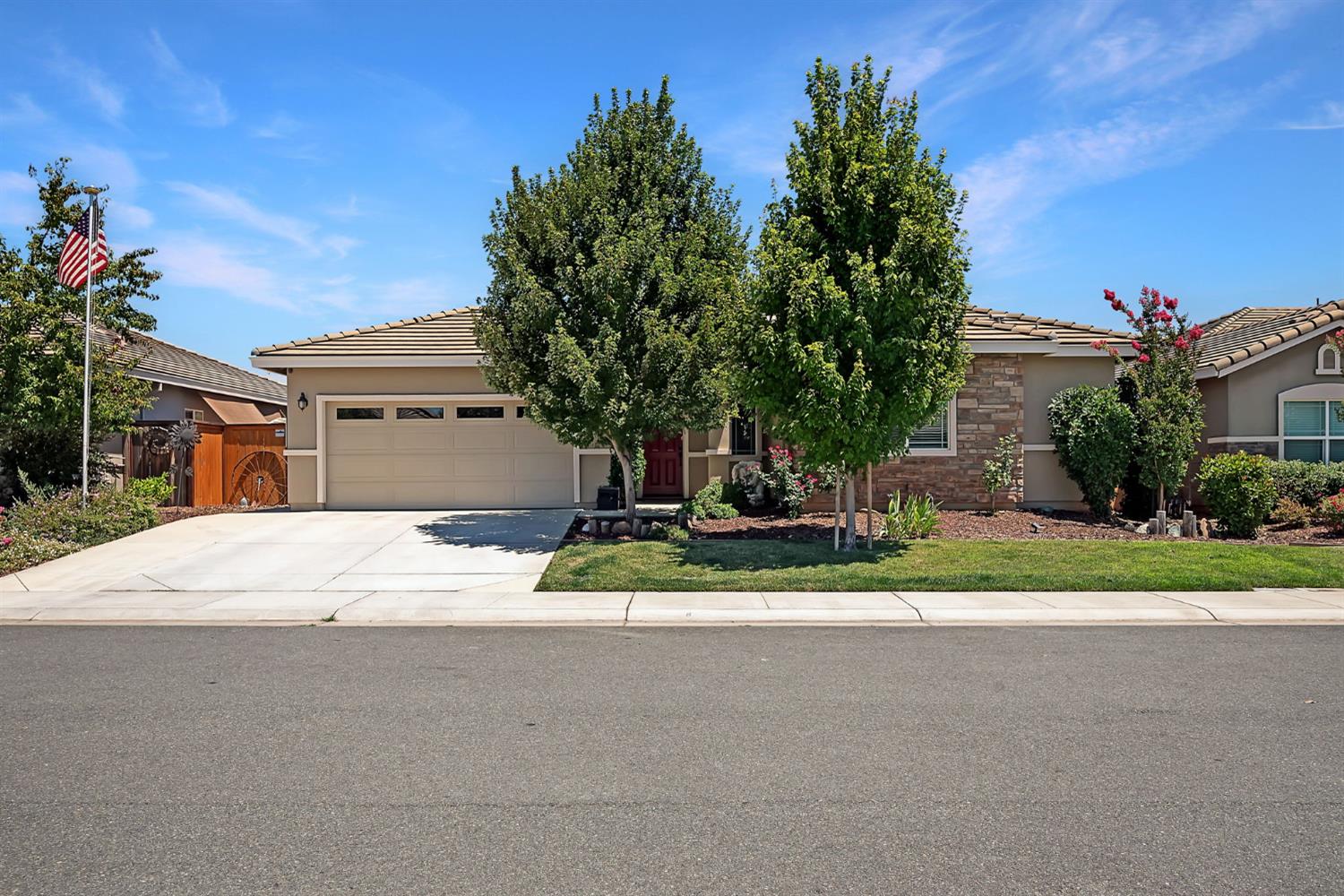 402 Callaway Lane Ione, CA 95640 - Photo 2 of 36