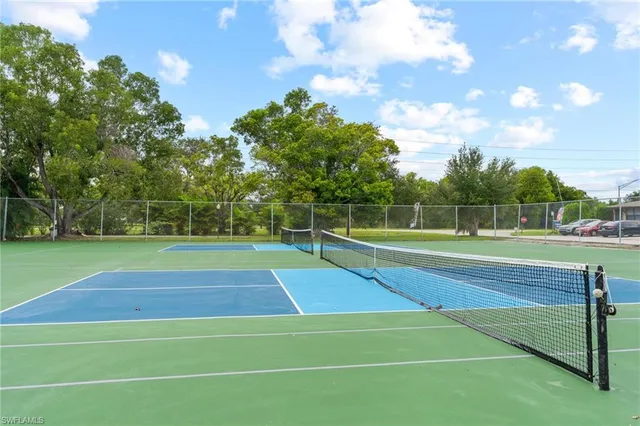 a view of a tennis court