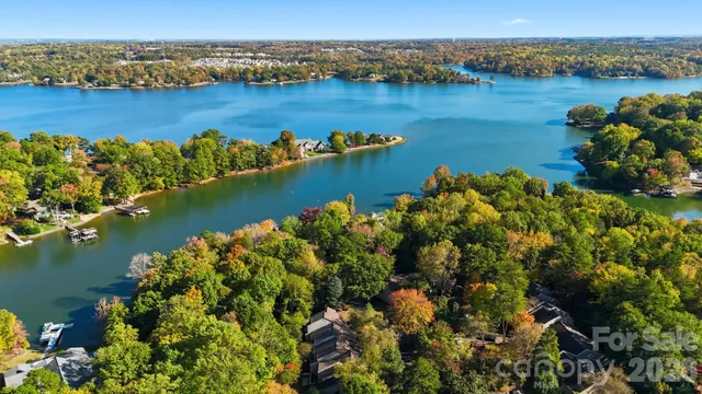 $375,000 | 201 Riverview Terrace, Lake Wylie, SC 29710