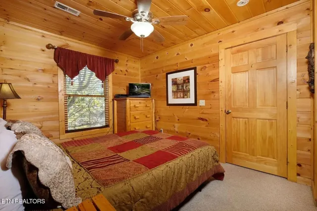 $493,500 | 448 Silver Maple Lane, Gatlinburg, TN 37738