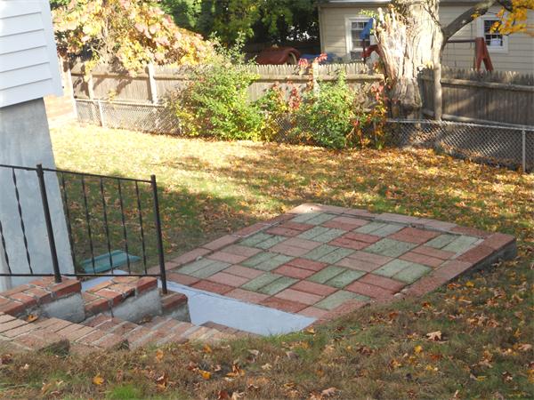54 Bird Road Norwood, MA 02062 - Photo 3 of 14 Gallery Image 3