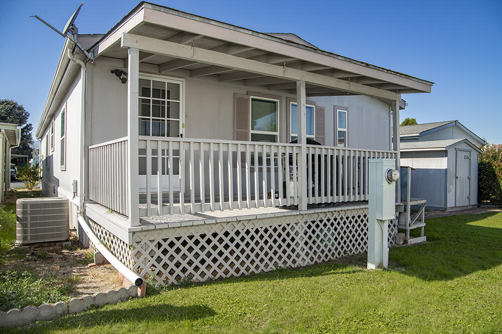 5076 Leonard Road, Unit 105 Grants Pass, OR 97527 - Photo 26 of 50 25