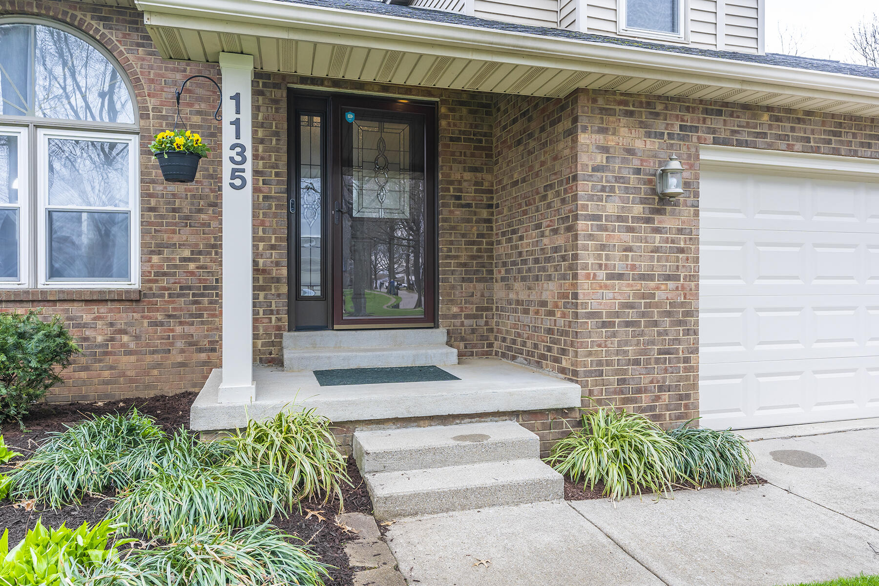 1135 Rockbridge Road Lexington, KY 40515 - Photo 3 of 29 1135rockbridge03