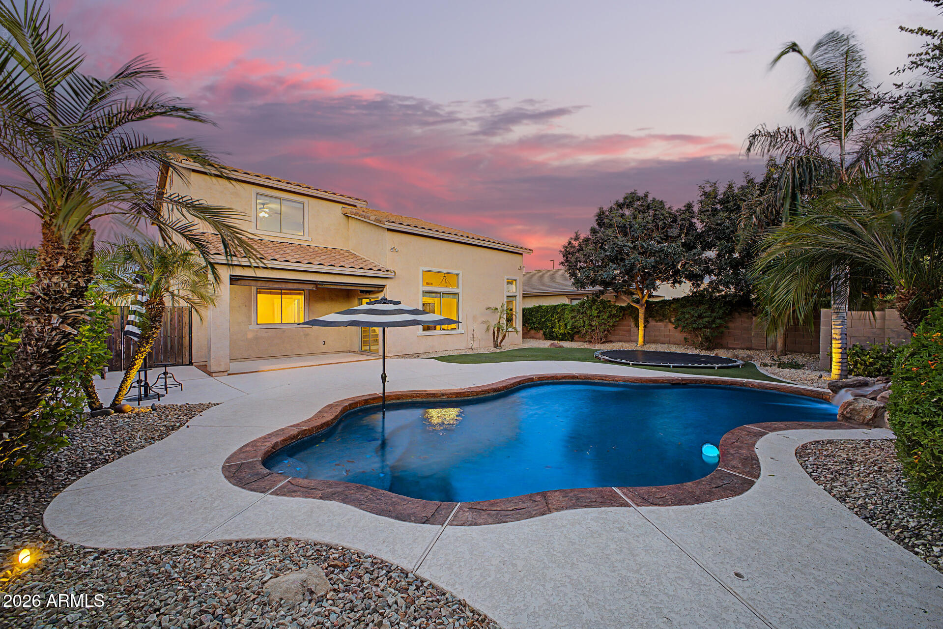 6992 South View Lane Gilbert, AZ 85298 - Photo 36 of 71 50 - View Lane
