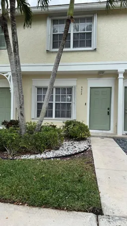 $379,900 | 9905 Northwest 57th Manor, Unit 9905, Coral Springs, FL 33076