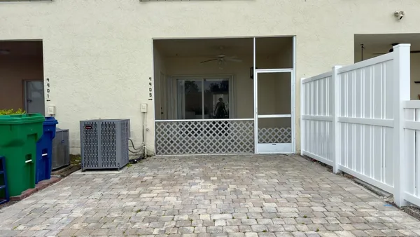 $379,900 | 9905 Northwest 57th Manor, Unit 9905, Coral Springs, FL 33076