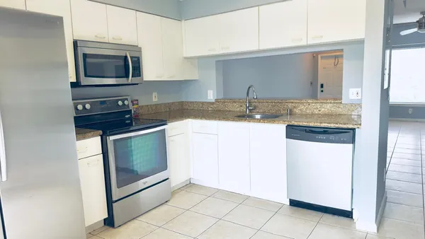 $379,900 | 9905 Northwest 57th Manor, Unit 9905, Coral Springs, FL 33076