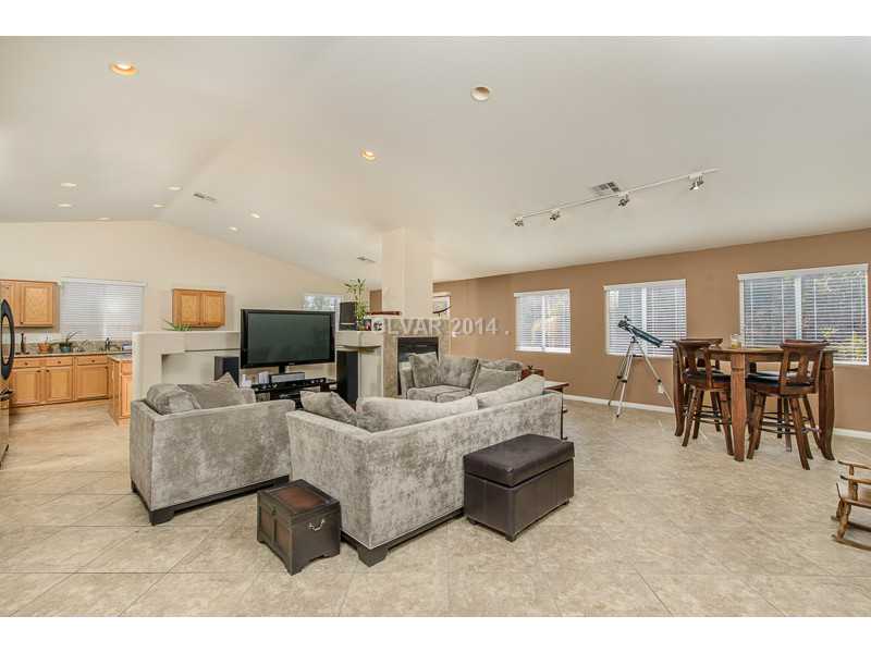 171 Ruby Ridge Avenue Henderson, NV 89002 - Photo 5 of 22 Property Photo.