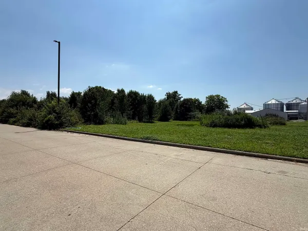 $89,900 | 12637 South Northgate Drive, Haubstadt, IN 47639