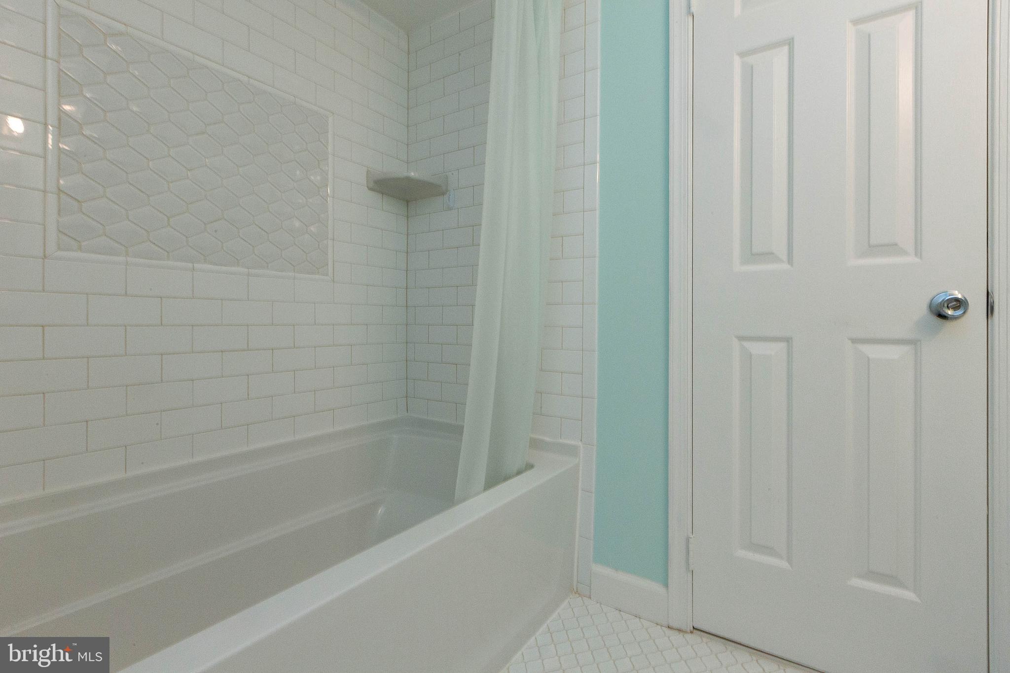 10116 Snowden Road Laurel, MD 20708 - Photo 22 of 29 Bath