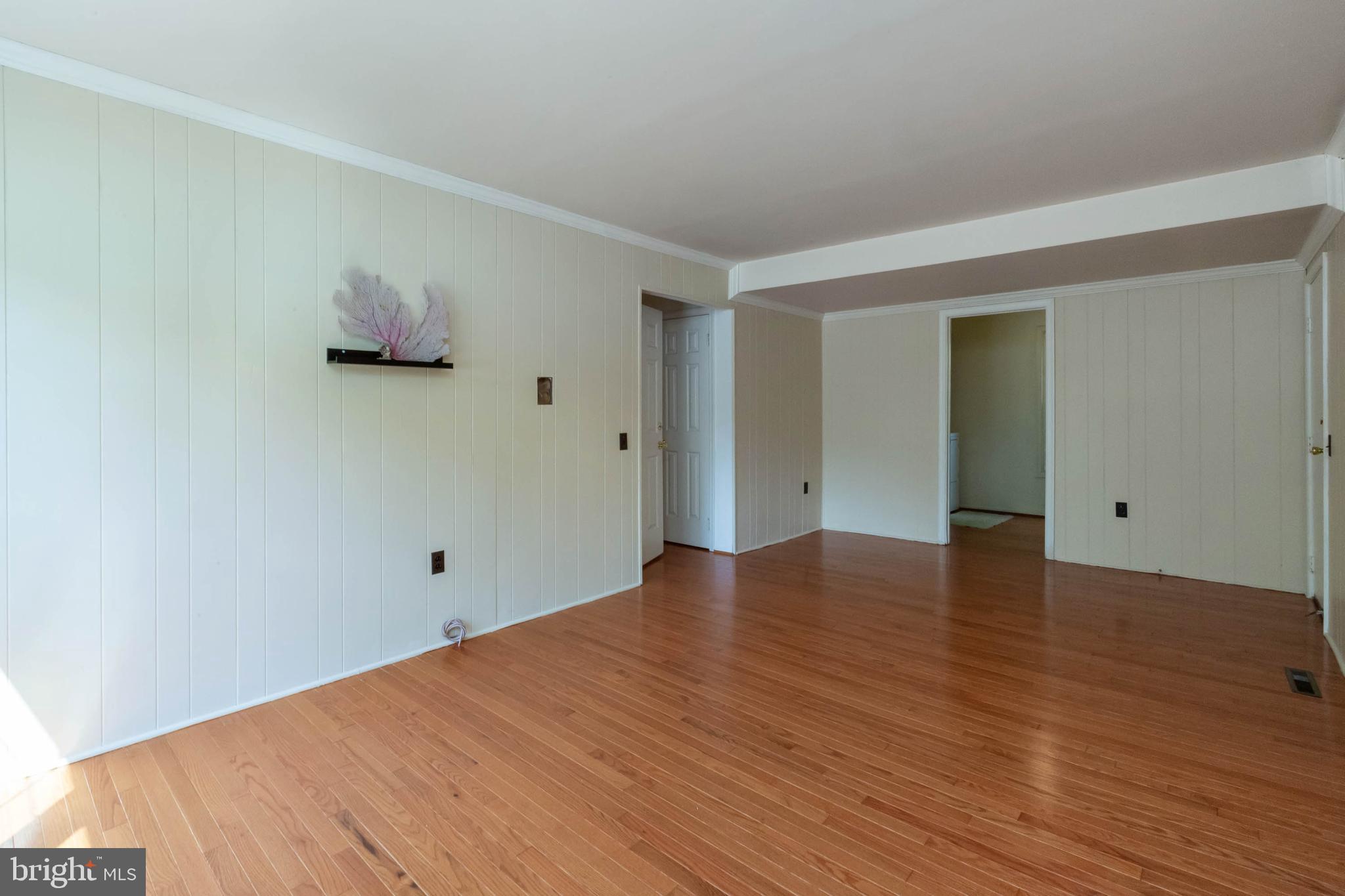 10116 Snowden Road Laurel, MD 20708 - Photo 10 of 29 Family Room