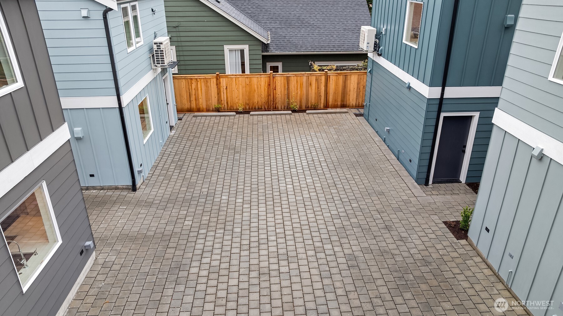 539 North 70th Street Seattle, WA 98103 - Photo 21 of 22