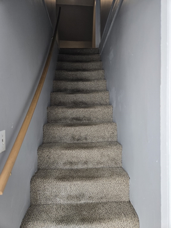 45 Walnut Street, Unit 3 Fitchburg, MA 01420 - Photo 13 of 25