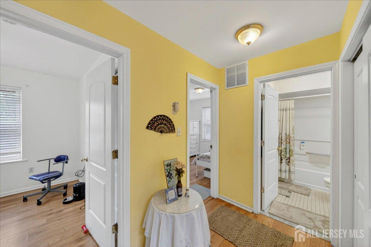 112 Commerce Street Perth Amboy, NJ 08861 - Photo 22 of 33