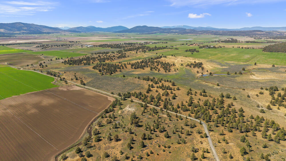 11409 Harpold Road Klamath Falls, OR 97603 - Photo 41 of 43 Gallery Image 41