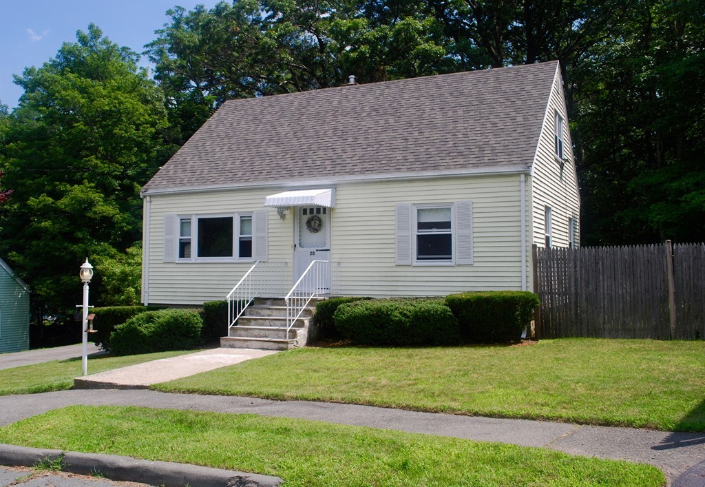 20 Alden Road Peabody, MA 01960 - Photo 1 of 22 Gallery Image 1