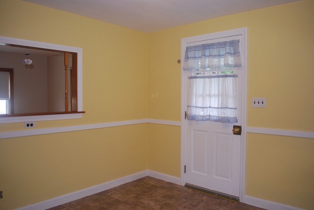 20 Alden Road Peabody, MA 01960 - Photo 7 of 22 Gallery Image 7