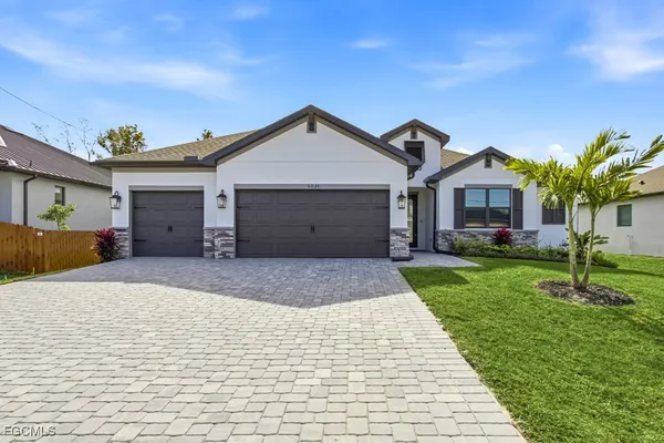 $569,900 | 3602 Southwest 3rd Street, Cape Coral, FL 33991