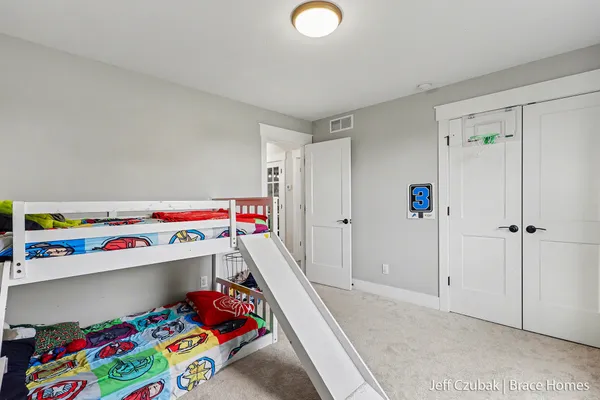 $599,900 | 703 140th Avenue, Wayland, MI 49348