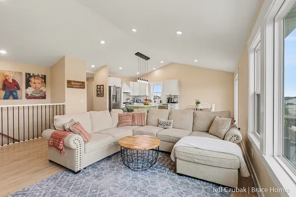 $599,900 | 703 140th Avenue, Wayland, MI 49348