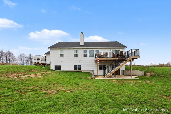 $599,900 | 703 140th Avenue, Wayland, MI 49348
