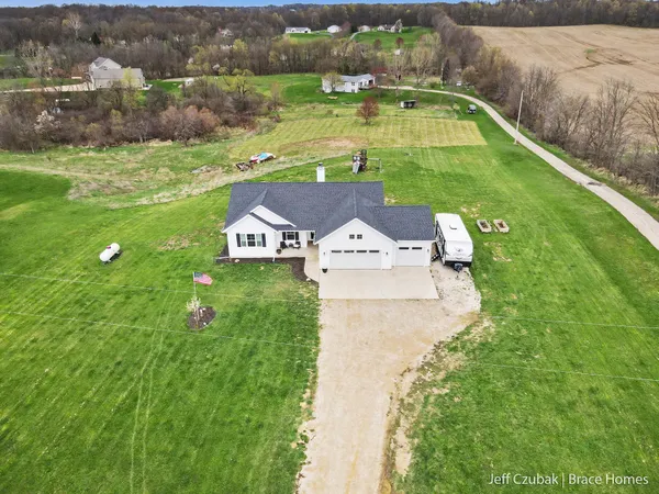 $599,900 | 703 140th Avenue, Wayland, MI 49348