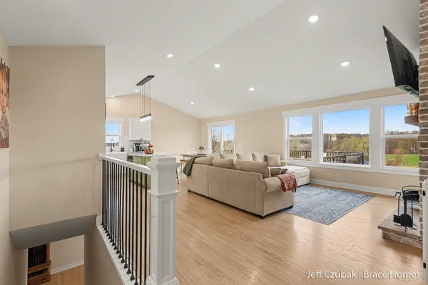 $599,900 | 703 140th Avenue, Wayland, MI 49348