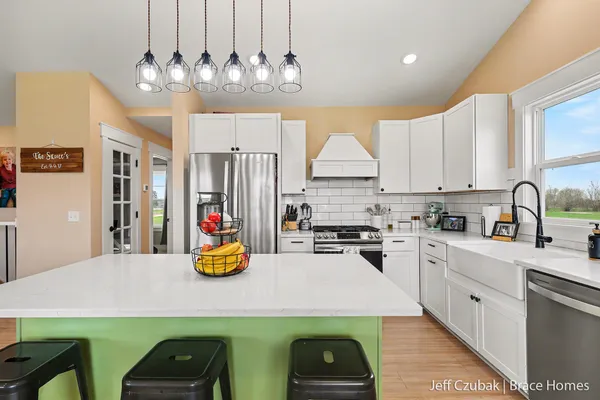 $599,900 | 703 140th Avenue, Wayland, MI 49348