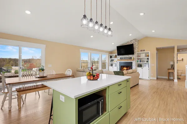 $599,900 | 703 140th Avenue, Wayland, MI 49348