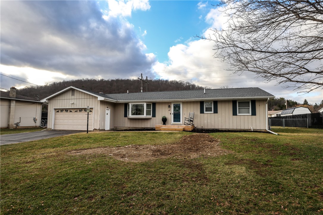 47 Groff Road Big Flats, NY 14845 - Photo 2 of 39